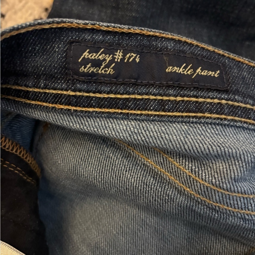 Citizens of Humanity Haley Stretch Ankle Jeans - Picture 11 of 12